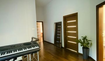 dom wolnostojący, 6 pokoi Nowy Dwór Mazowiecki, ul. Wrzosowa