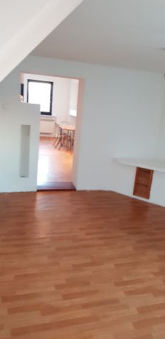 Mieszkanie 3-pokojowe Lubliniec Centrum, ul. Lompy. Zdjęcie 1