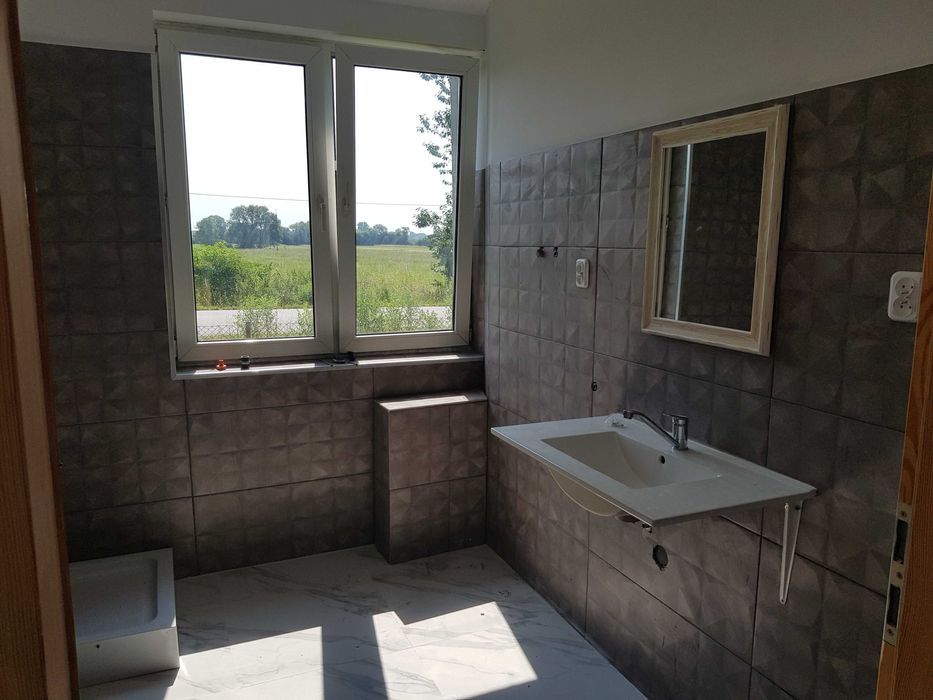 dom wolnostojący, 2 pokoje Bejsce. Zdjęcie 8