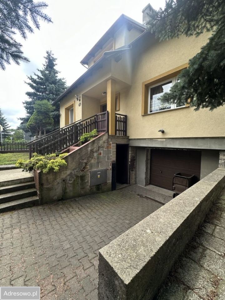 dom wolnostojący, 4 pokoje Bolesławiec, ul. Czerwonych Maków. Zdjęcie 19