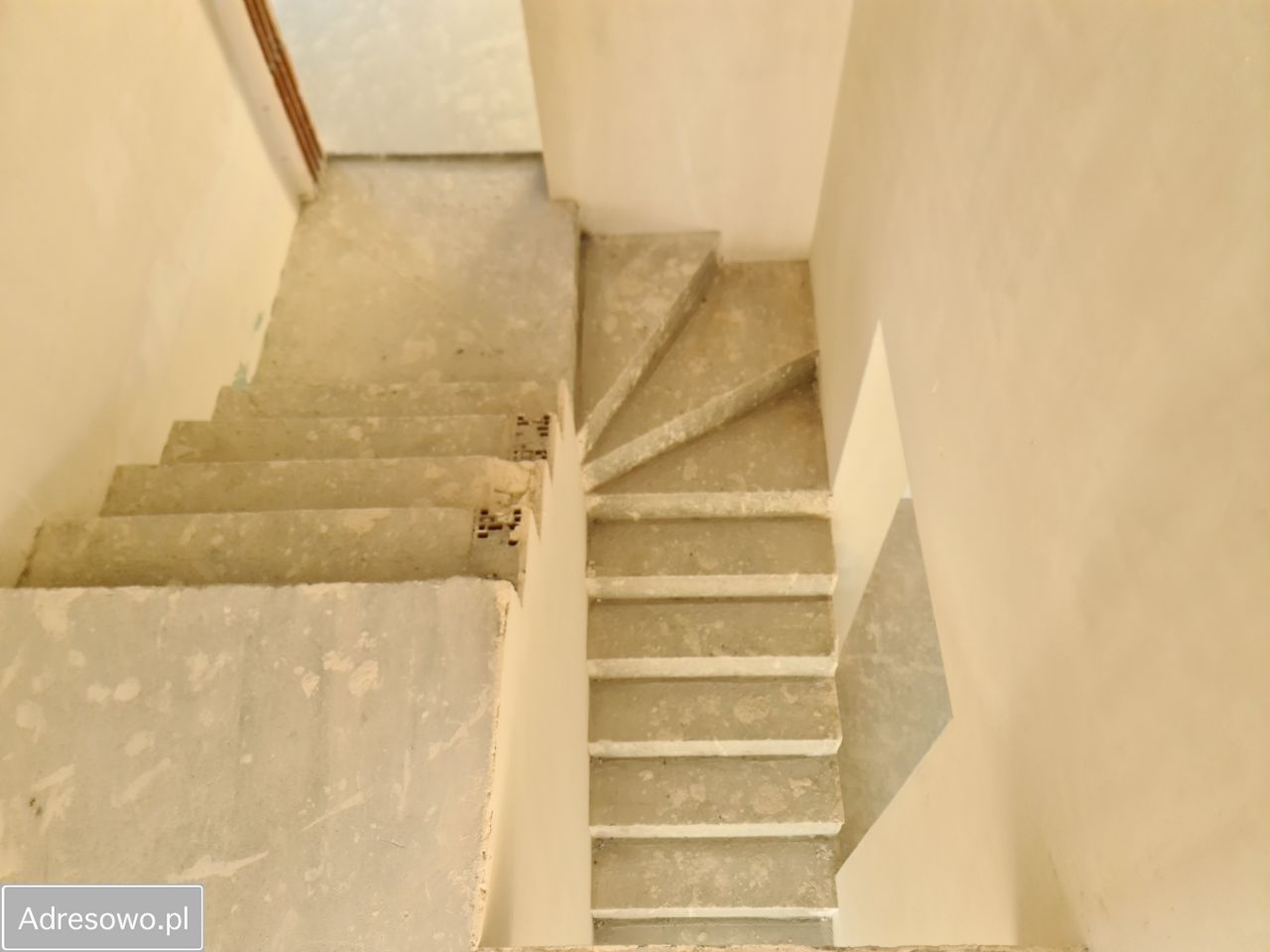 bliźniak Hanusek, ul. Złota. Zdjęcie 16