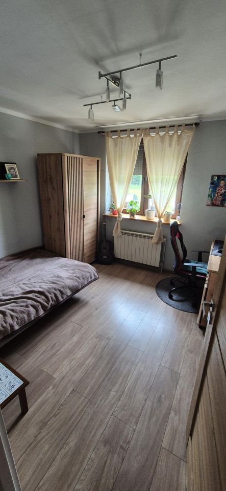 Mieszkanie 3-pokojowe Lubień. Zdjęcie 10