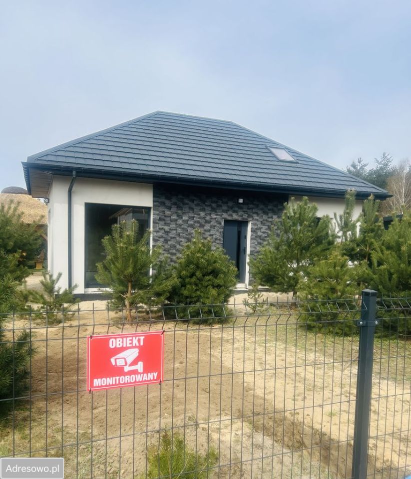 dom wolnostojący, 4 pokoje Lisica. Zdjęcie 2