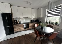 Mieszkanie 4-pokojowe Świdnica. Zdjęcie 1
