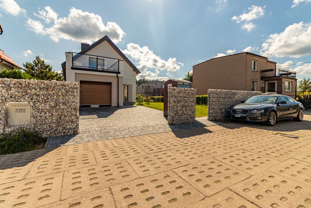 dom wolnostojący, 4 pokoje Strzebielino. Zdjęcie 18