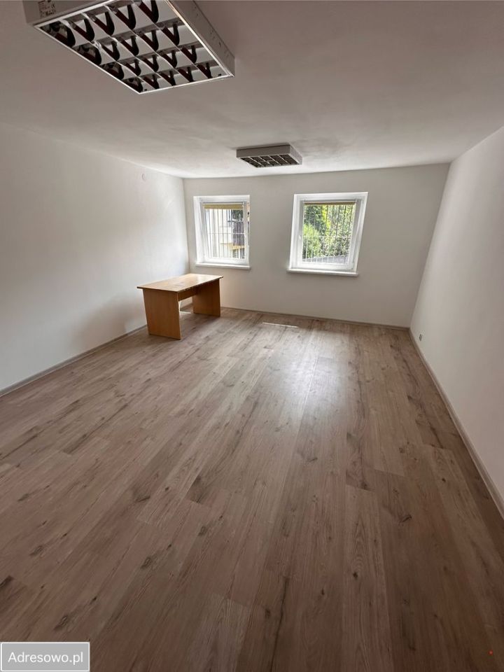 Biuro Gliwice Sikornik, ul. Nowy Świat. Zdjęcie 3