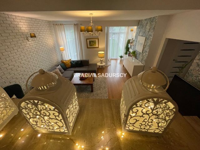 bliźniak, 5 pokoi Zerwana. Zdjęcie 23