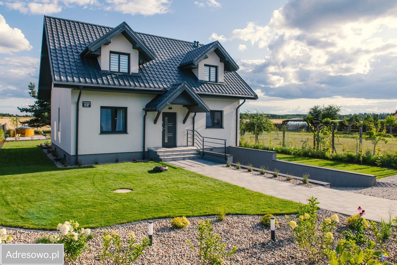 dom wolnostojący, 6 pokoi Bryzgiel. Zdjęcie 1