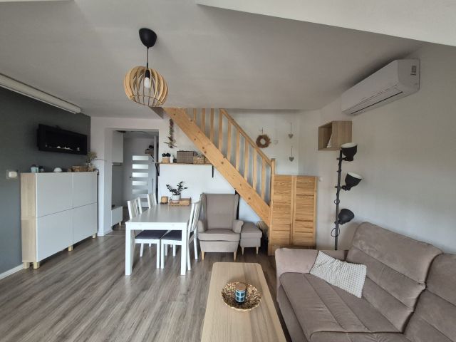 Mieszkanie 3-pokojowe Przecław, Przecław. Zdjęcie 1