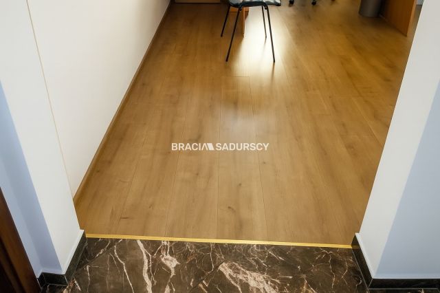 kamienica, 21 pokoi Bytom, ul. Gliwicka. Zdjęcie 26