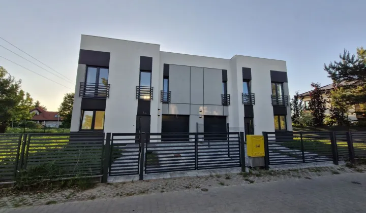 bliźniak, 6 pokoi Kiełpin, ul. Truskawkowa
