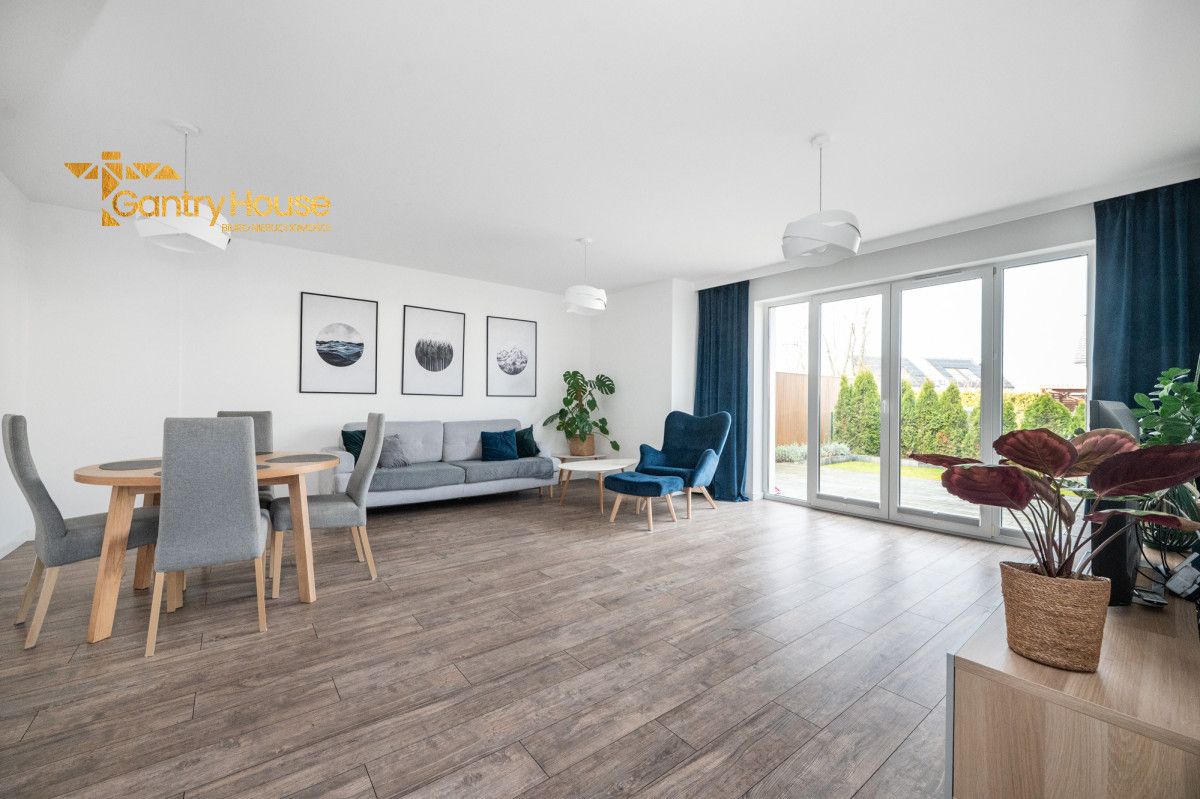 bliźniak, 5 pokoi Suchy Dwór, ul. Pliszkowa. Zdjęcie 3