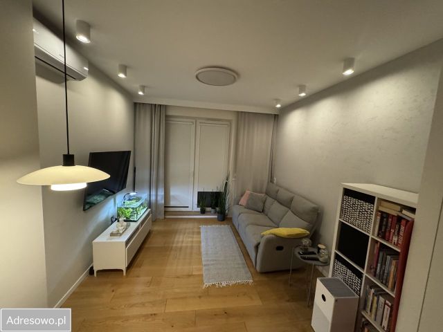 Mieszkanie 4-pokojowe Łódź Bałuty, ul. Łupkowa. Zdjęcie 1