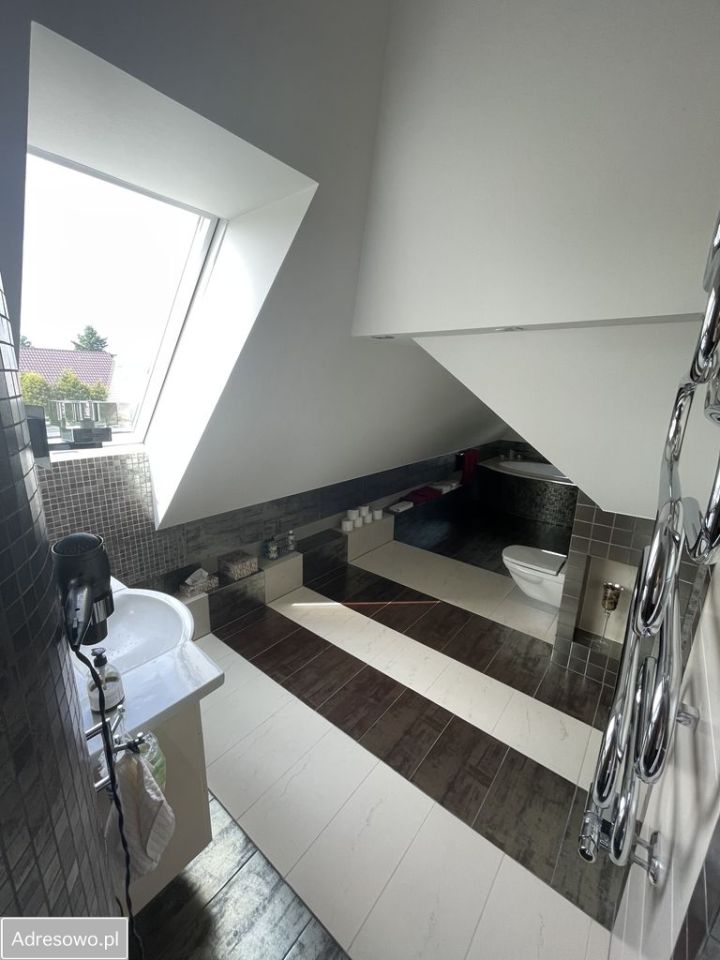 dom wolnostojący, 5 pokoi Nadole, ul. Bukowa. Zdjęcie 9