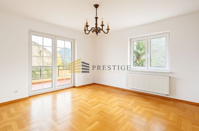 bliźniak, 6 pokoi Warszawa Wilanów, ul. Zapłocie. Zdjęcie 2