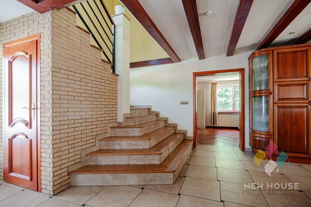 bliźniak, 9 pokoi Zalbki. Zdjęcie 7