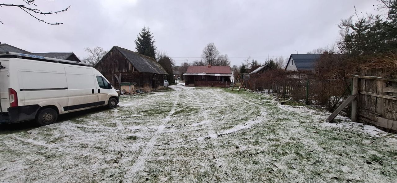 dom wolnostojący, 2 pokoje Brzeziny. Zdjęcie 9