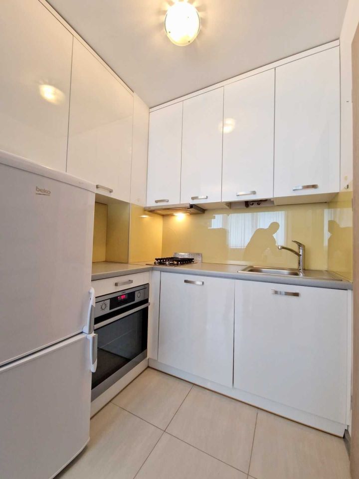 Mieszkanie 2-pokojowe Lubin Centrum, ul. Marii Skłodowskiej-Curie. Zdjęcie 8