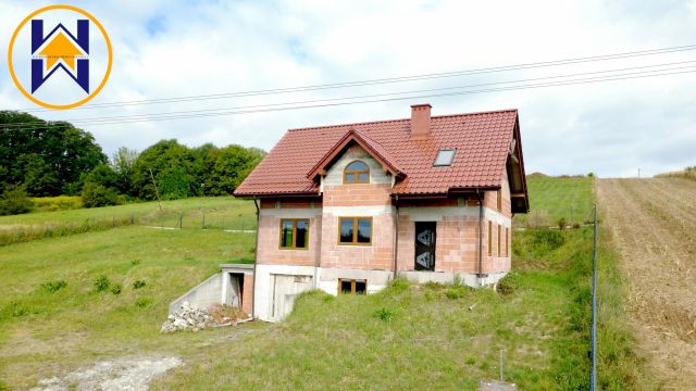dom wolnostojący, 5 pokoi Garlica Murowana, ul. Garlicka. Zdjęcie 1