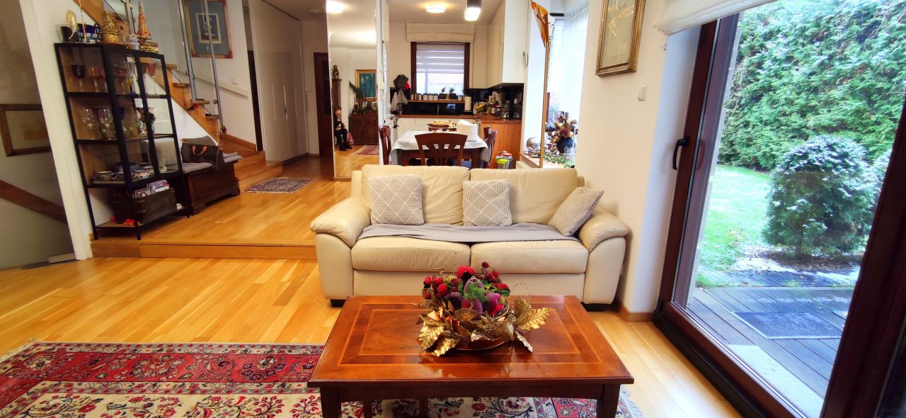 bliźniak, 5 pokoi Warszawa Wilanów, ul. Przyczółkowa