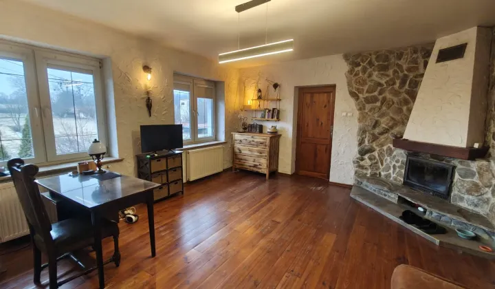 bliźniak, 4 pokoje Kwietno