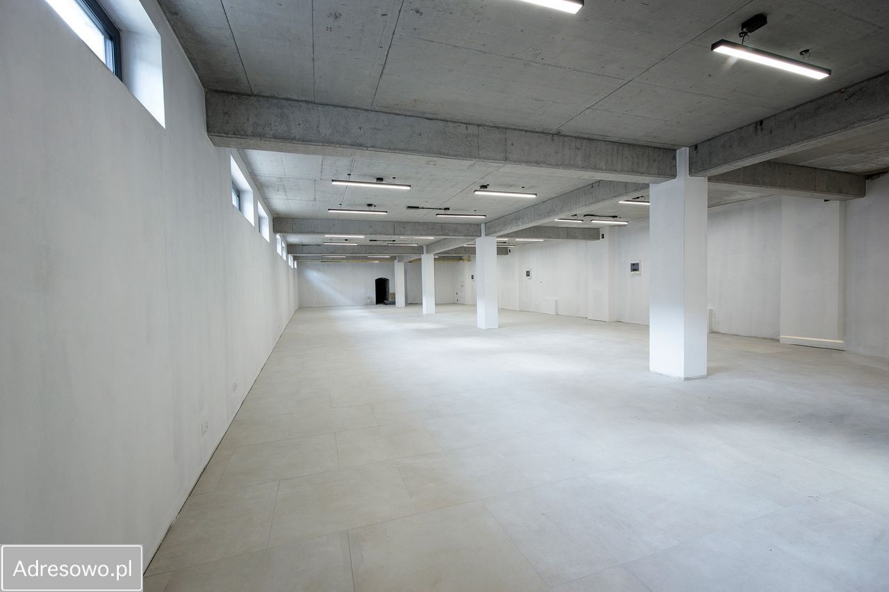 Lokal Jędrzejów, pl. Tadeusza Kościuszki. Zdjęcie 19