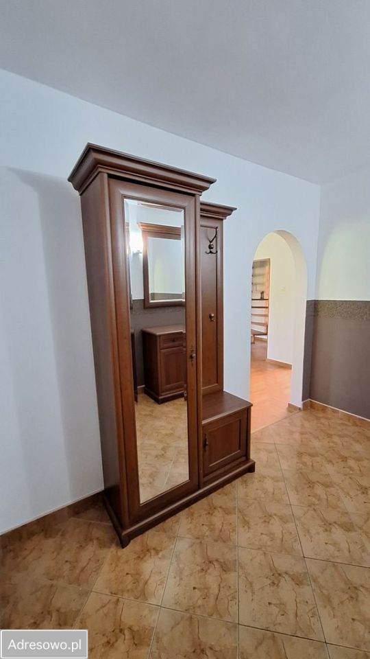 dom wolnostojący, 5 pokoi Zarajec. Zdjęcie 11