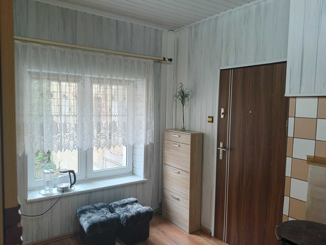 Mieszkanie 1-pokojowe Dzierżoniów. Zdjęcie 3