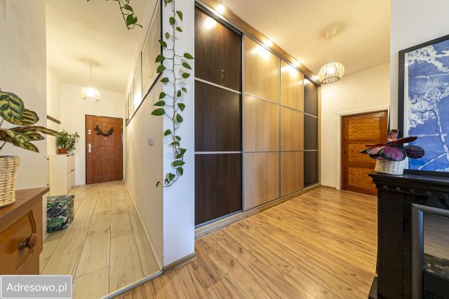 Mieszkanie 3-pokojowe Trzebnica, ul. Żołnierzy Września. Zdjęcie 1