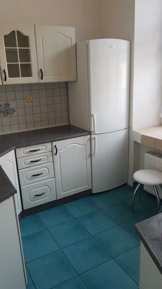 Mieszkanie 1-pokojowe Dzierżoniów. Zdjęcie 3