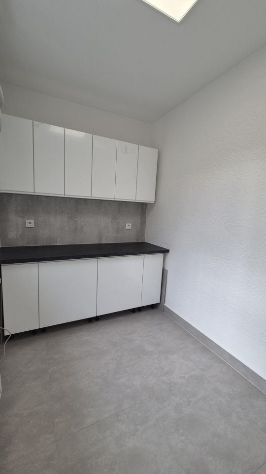 Lokal Lewin Brzeski, rynek Rynek. Zdjęcie 15