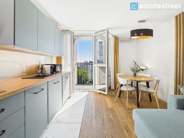 Mieszkanie 2-pokojowe Katowice Śródmieście, al. Wojciecha Korfantego. Zdjęcie 3