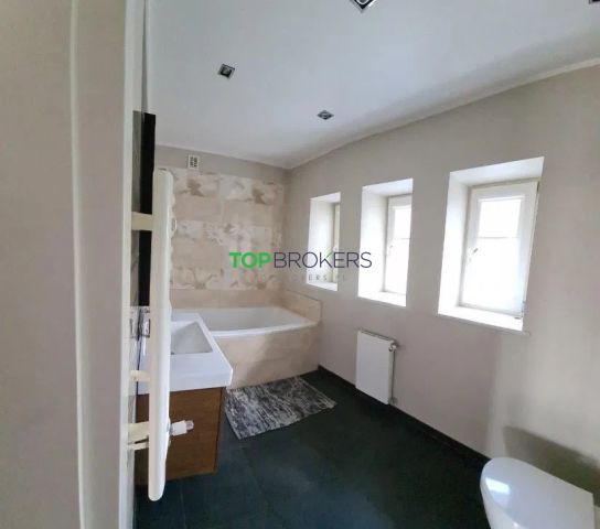 dom wolnostojący, 6 pokoi Warszawa Wawer. Zdjęcie 8