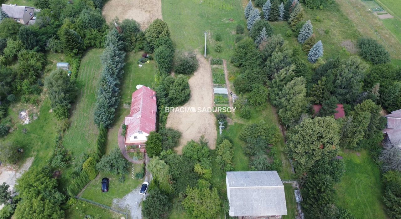 dom wolnostojący, 10 pokoi Łazy. Zdjęcie 31