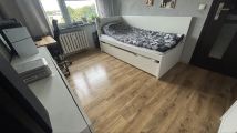 Mieszkanie 3-pokojowe Strzegom, ul. Jana Kochanowskiego. Zdjęcie 2