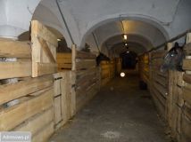 Hala/magazyn Młynica. Zdjęcie 4