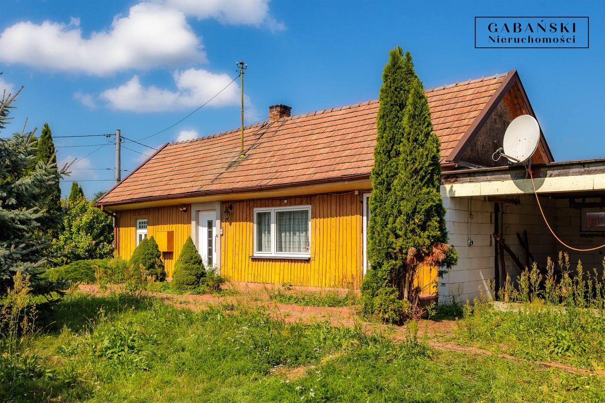 dom wolnostojący, 4 pokoje Jadowniki Mokre. Zdjęcie 2
