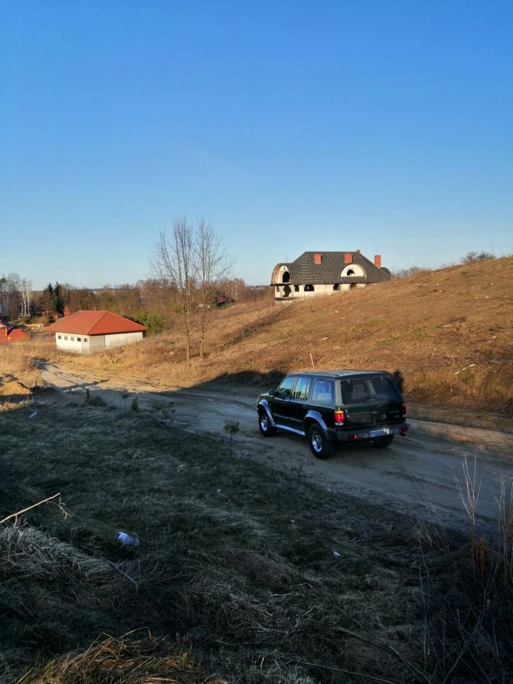 dom wolnostojący, 5 pokoi Majdy. Zdjęcie 3