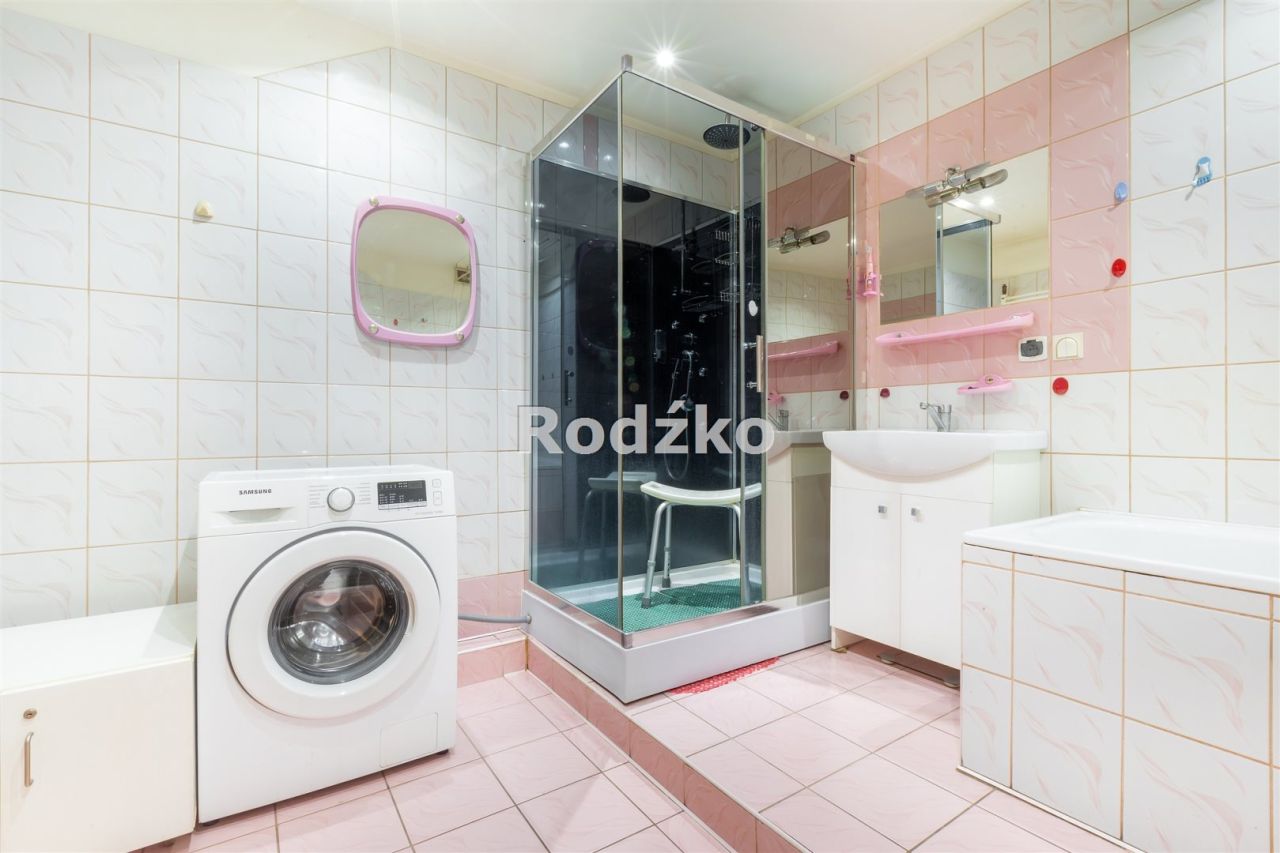 Mieszkanie 3-pokojowe Suponin. Zdjęcie 11