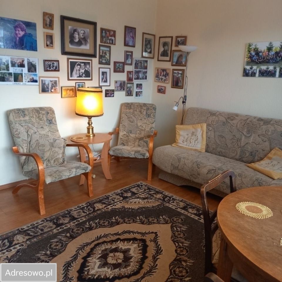 Mieszkanie 3-pokojowe Kłodzko, ul. Wiosenna