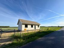 dom wolnostojący, 4 pokoje Chrośnica. Zdjęcie 1