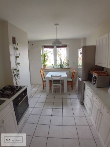 bliźniak, 5 pokoi Kalinowiec. Zdjęcie 16