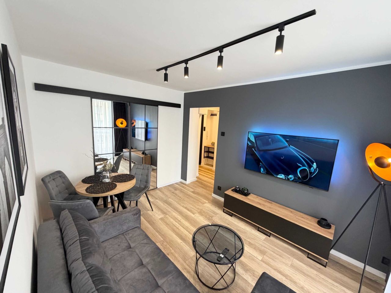 Mieszkanie 2-pokojowe Chorzów Batory, ul. Jurija Gagarina. Zdjęcie 1