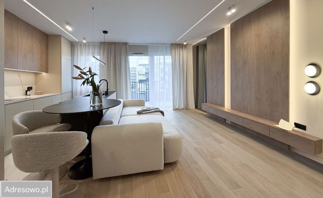 Mieszkanie 2-pokojowe Warszawa Ursus, ul. Edwarda Habicha. Zdjęcie 1