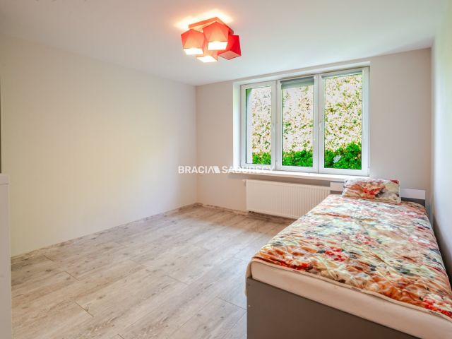 dom wolnostojący, 5 pokoi Polanka Hallera. Zdjęcie 18