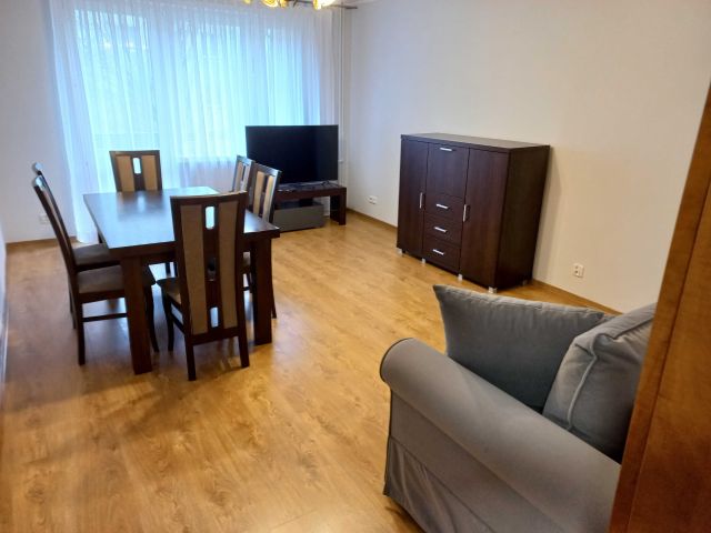 Mieszkanie 3-pokojowe Wieluń, os. Armii Krajowej. Zdjęcie 1