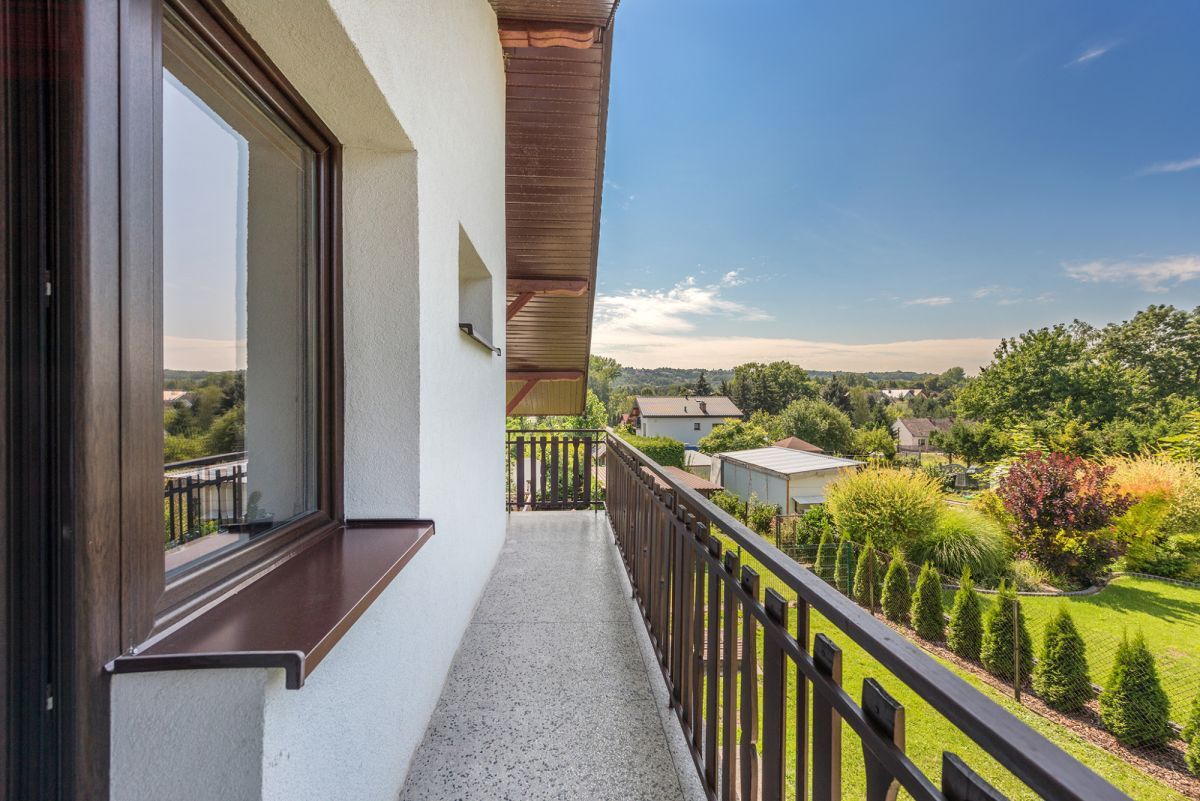 dom wolnostojący, 4 pokoje Wieliczka, ul. Różana. Zdjęcie 7