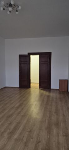 Mieszkanie 3-pokojowe Legnica Tarninów, ul. Złotoryjska. Zdjęcie 2