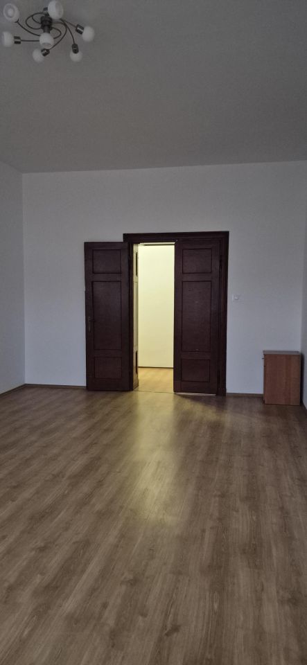 Mieszkanie 3-pokojowe Legnica Tarninów, ul. Złotoryjska. Zdjęcie 2