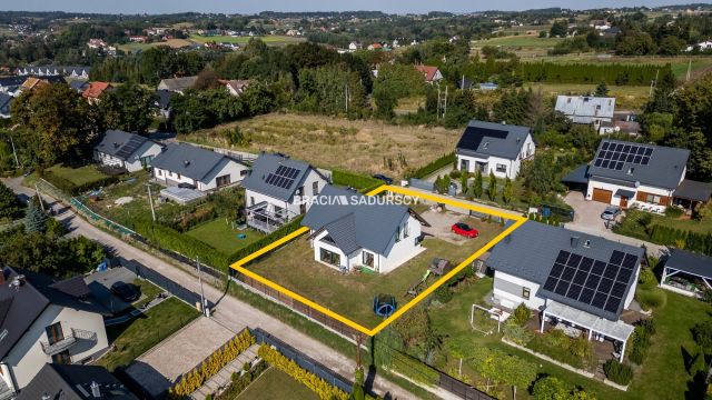 dom wolnostojący, 5 pokoi Luborzyca, ul. Sezamkowa. Zdjęcie 7